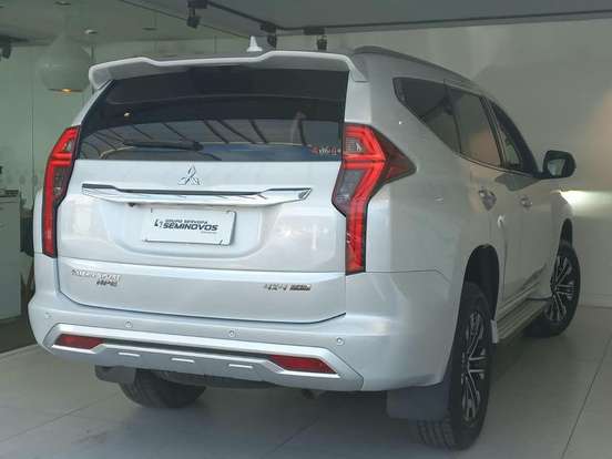 MITSUBISHI-PAJERO SPORT-2.4 16V MIVEC TURBO DIESEL HPE AWD AUTOMÁTICO MITSUBISHI-PAJERO SPORT-2022