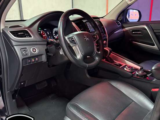 MITSUBISHI-PAJERO SPORT-2.4 16V MIVEC TURBO DIESEL HPE AWD AUTOMÁTICO MITSUBISHI-PAJERO SPORT-2020