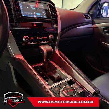 MITSUBISHI-PAJERO SPORT-2020