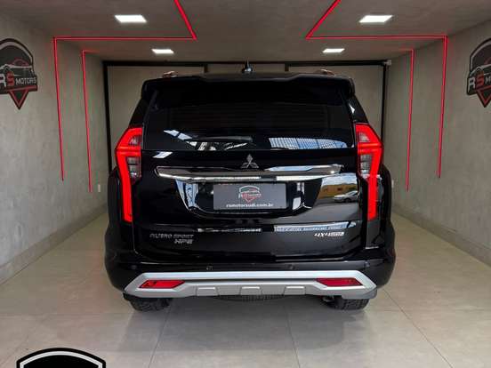 MITSUBISHI-PAJERO SPORT-2.4 16V MIVEC TURBO DIESEL HPE AWD AUTOMÁTICO MITSUBISHI-PAJERO SPORT-2020