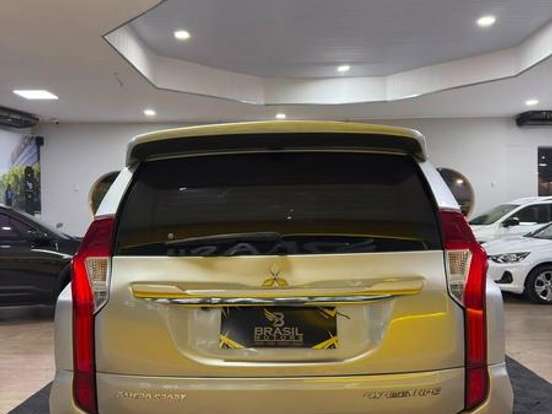 MITSUBISHI-PAJERO SPORT-2.4 16V MIVEC TURBO DIESEL HPE AWD AUTOMÁTICO MITSUBISHI-PAJERO SPORT-2019