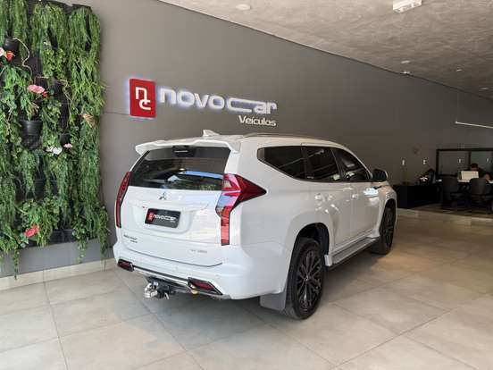 MITSUBISHI-PAJERO SPORT-2023