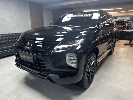 MITSUBISHI-PAJERO SPORT-2.4 16V MIVEC TURBO DIESEL LEGEND BLACK AWD AUTOMÁTICO MITSUBISHI-PAJERO SPORT-2024