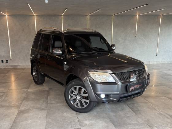 MITSUBISHI PAJERO TR4 2.0 4X2 16V 140CV FLEX 4P AUTOMÁTICO