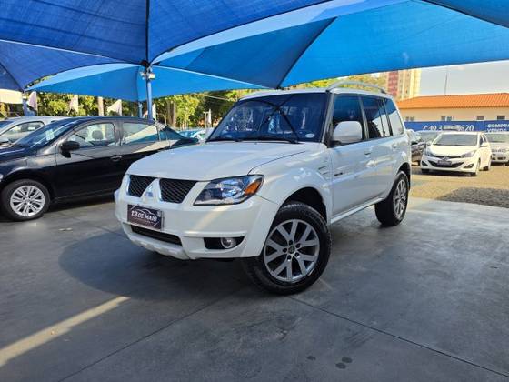 MITSUBISHI PAJERO TR4 2.0 4X4 16V 140CV FLEX 4P AUTOMÁTICO