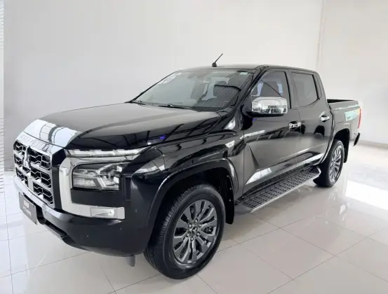 MITSUBISHI TRITON 2.4 BITURBO DIESEL CD HPE-S 4X4 AUTOMÁTICO