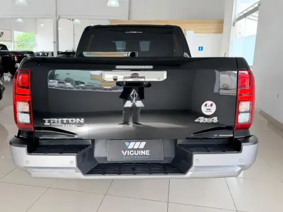 MITSUBISHI-TRITON-2.4 BITURBO DIESEL CD HPE-S 4X4 AUTOMÁTICO MITSUBISHI-TRITON-2025