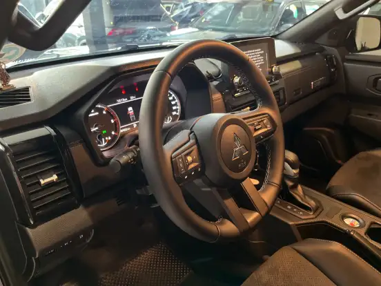 MITSUBISHI-TRITON-2026