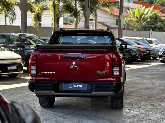 MITSUBISHI-TRITON-2025