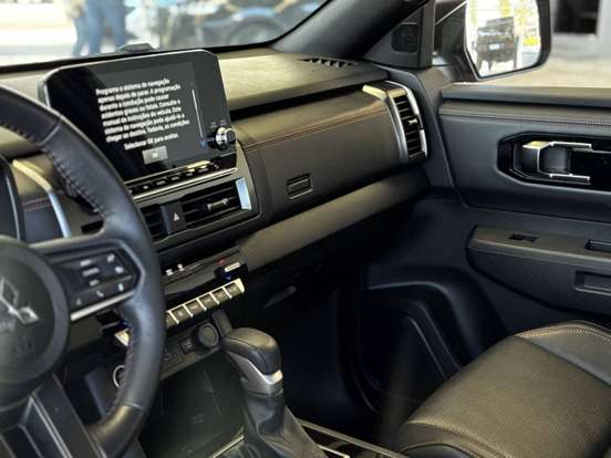 MITSUBISHI-TRITON-2.4 BITURBO DIESEL CD KATANA 4X4 AUTOMÁTICO MITSUBISHI-TRITON-2025