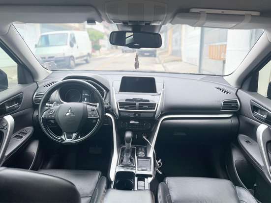 MITSUBISHI-ECLIPSE CROSS-2021