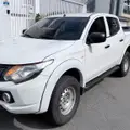 MITSUBISHI L200 TRITON 2.4 16V TURBO DIESEL GL CD 4X4 MANUAL MITSUBISHI L200 TRITON 2.4 16V TURBO DIESEL GL CD 4X4 MANUAL
