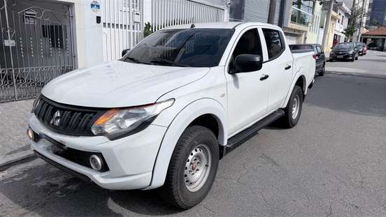 MITSUBISHI-L200 TRITON-2022