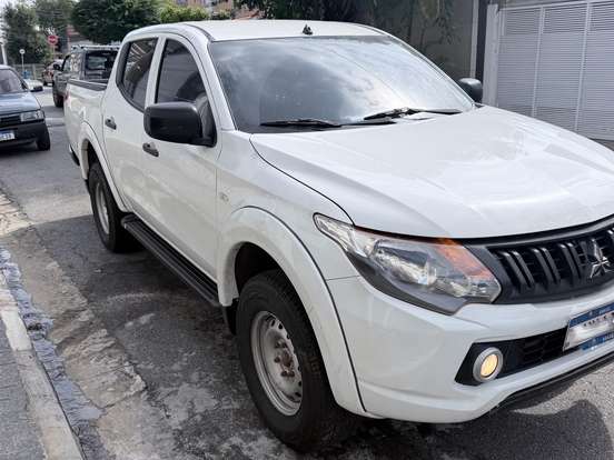 MITSUBISHI-L200 TRITON-2.4 16V TURBO DIESEL GL CD 4X4 MANUAL MITSUBISHI-L200 TRITON-2022