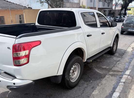 MITSUBISHI-L200 TRITON-2022