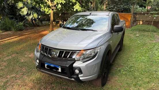 MITSUBISHI-L200 TRITON-2023