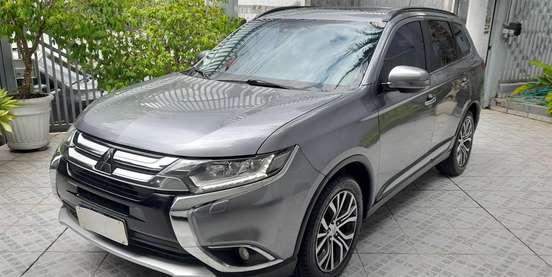 MITSUBISHI-OUTLANDER-2.2 4X4 16V DIESEL 4P AUTOMÁTICO MITSUBISHI-OUTLANDER-2015