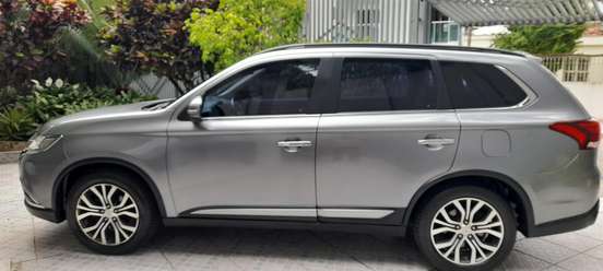 MITSUBISHI-OUTLANDER-2015