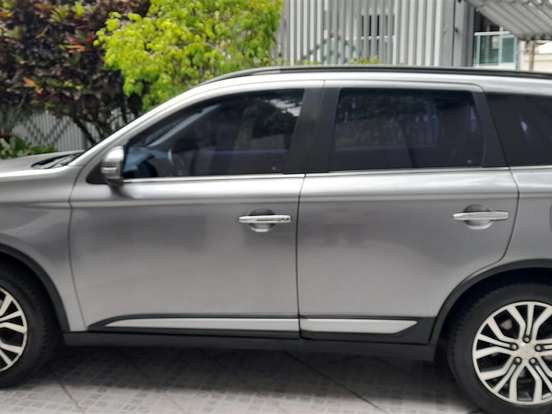 MITSUBISHI-OUTLANDER-2.2 4X4 16V DIESEL 4P AUTOMÁTICO MITSUBISHI-OUTLANDER-2015
