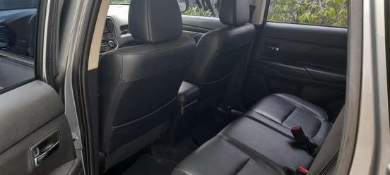 MITSUBISHI-OUTLANDER-2.2 4X4 16V DIESEL 4P AUTOMÁTICO MITSUBISHI-OUTLANDER-2015