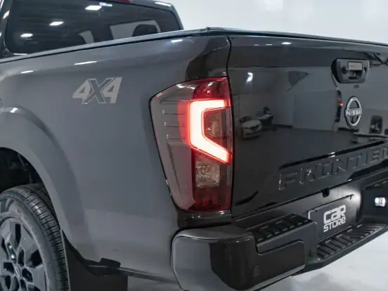 NISSAN-FRONTIER-2025