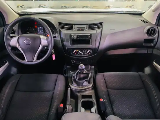 NISSAN-FRONTIER-2021