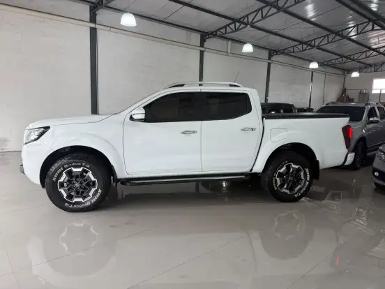 NISSAN-FRONTIER-2022