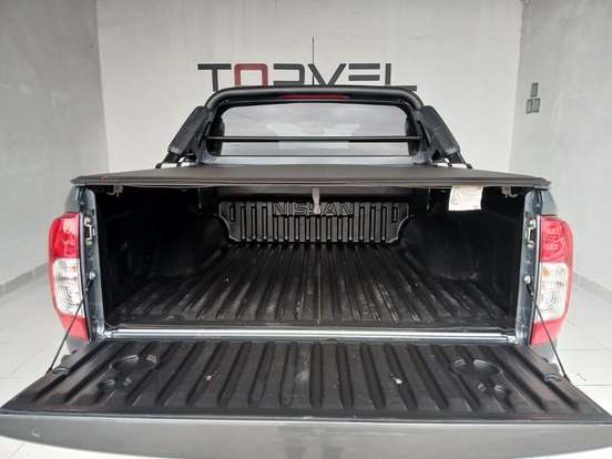 NISSAN-FRONTIER-2020