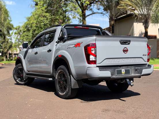NISSAN-FRONTIER-2023