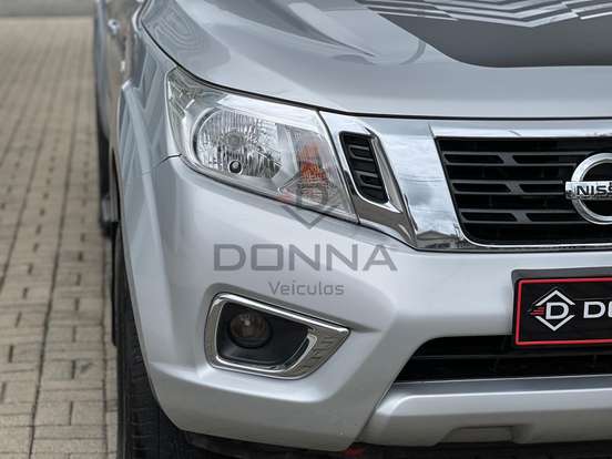 NISSAN-FRONTIER-2018