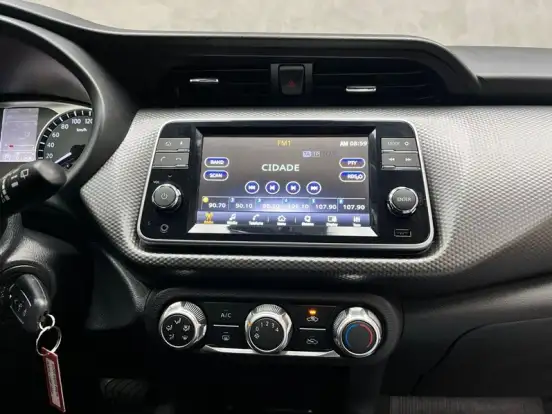 NISSAN-KICKS-2022