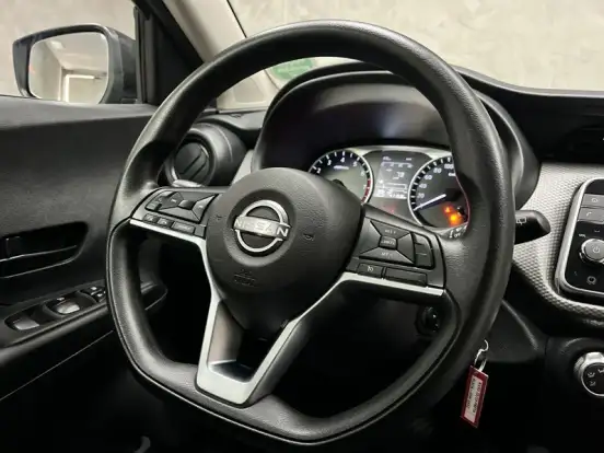 NISSAN-KICKS-2022