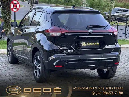 NISSAN-KICKS-2023