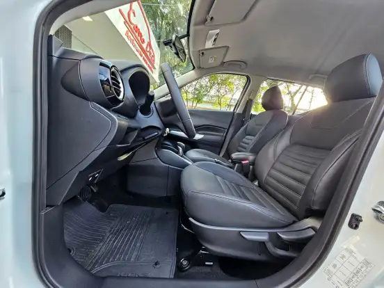NISSAN-KICKS-2024
