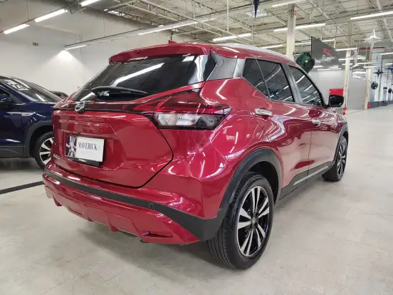 NISSAN-KICKS-2022