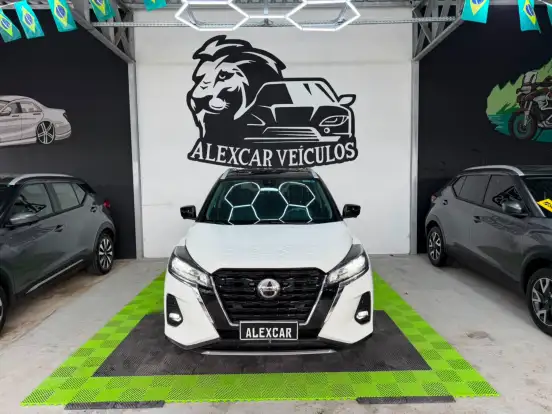 NISSAN-KICKS-2022
