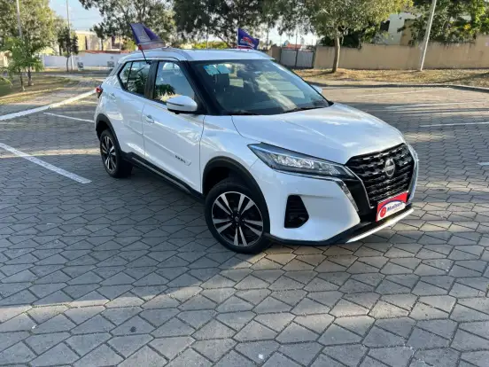 NISSAN-KICKS-2023