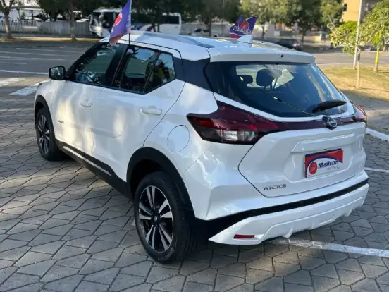 NISSAN-KICKS-1.6 16V FLEXSTART EXCLUSIVE XTRONIC NISSAN-KICKS-2023