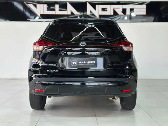 NISSAN-KICKS-2023