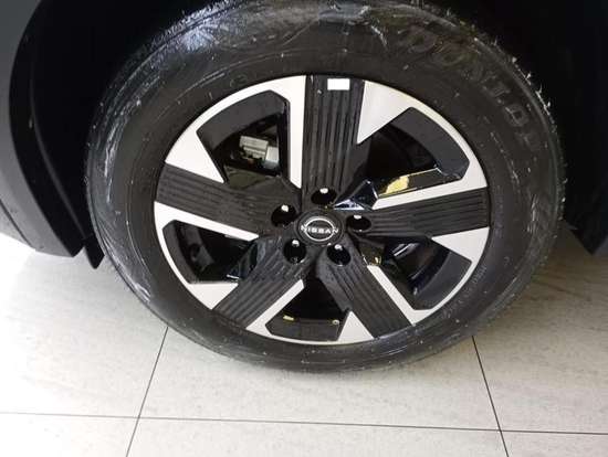 NISSAN-KICKS-2025