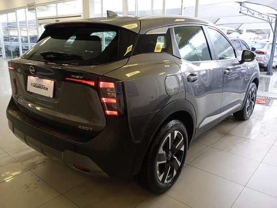 NISSAN-KICKS-2025