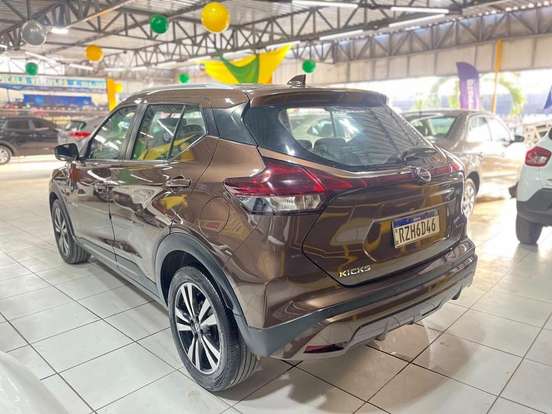 NISSAN-KICKS-2021
