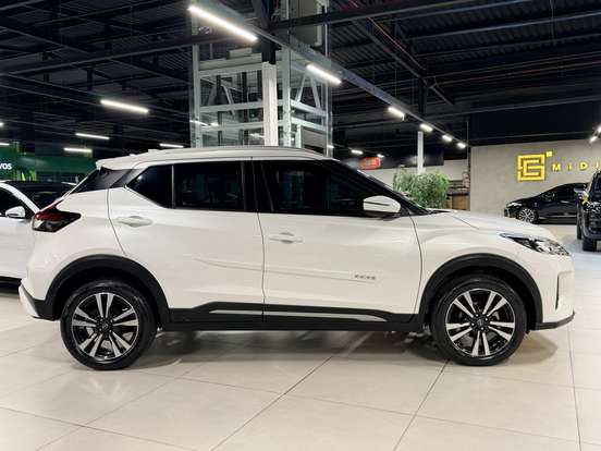NISSAN-KICKS-2024