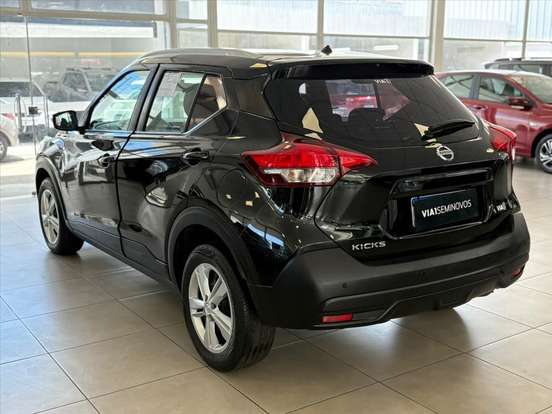 NISSAN-KICKS-1.6 16V FLEXSTART S 4P MANUAL NISSAN-KICKS-2018