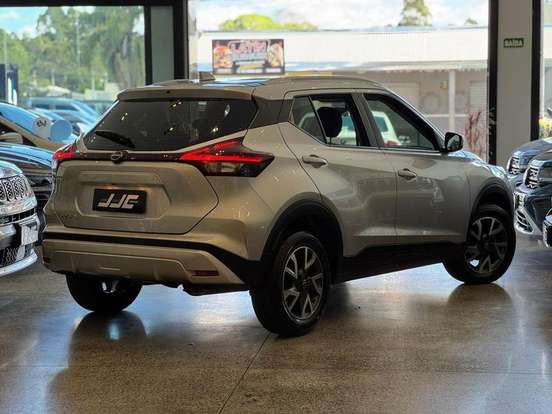 NISSAN-KICKS-2024