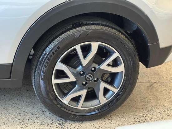 NISSAN-KICKS-2024