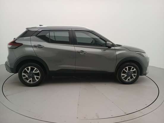 NISSAN-KICKS-2024