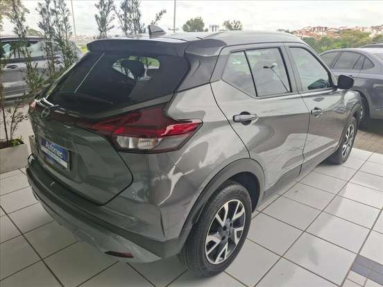 NISSAN-KICKS-2024
