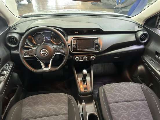 NISSAN-KICKS-2023