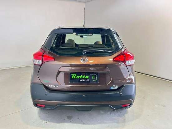 NISSAN-KICKS-2018